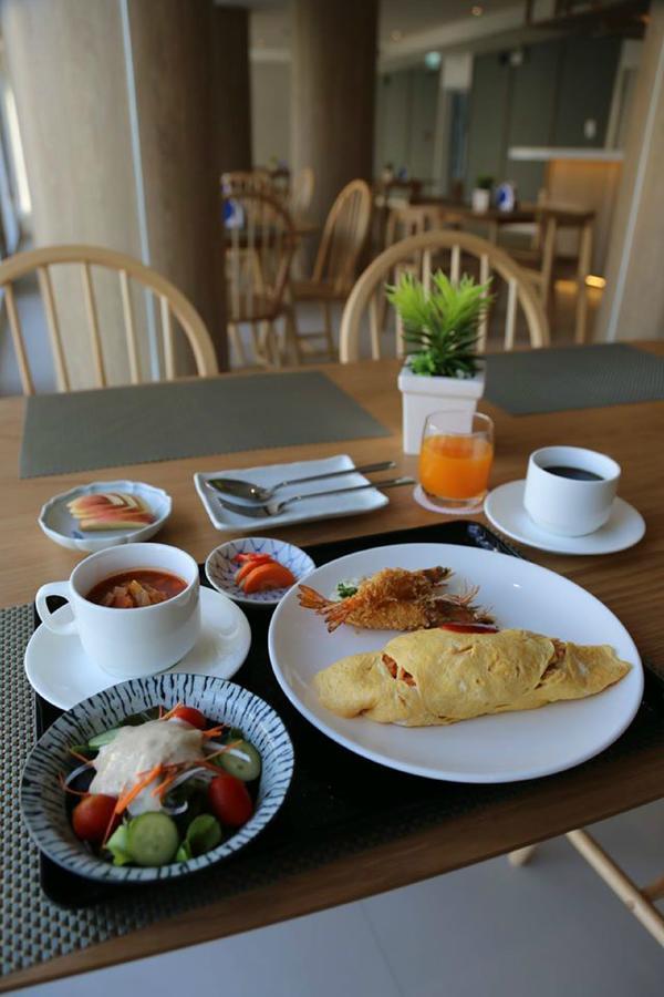 Karin Hotel & Service Apartment - Sha Extra Plus Сирача Экстерьер фото
