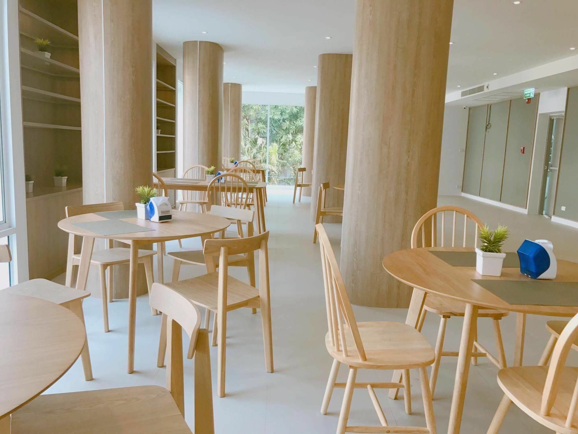 Karin Hotel & Service Apartment - Sha Extra Plus Сирача Экстерьер фото